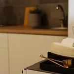 Apartman Millo Next To Cismigiu Park Bukarest