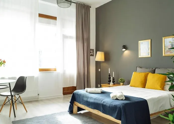 Millo Next To Cismigiu Park بوخارست