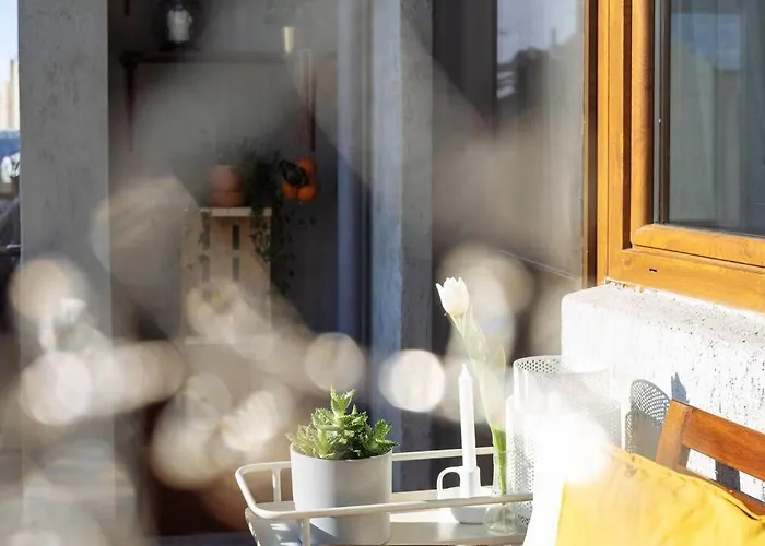 Millo Next To Cismigiu Park アパート