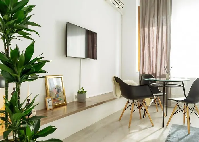 Millo Next To Cismigiu Park * Bukarest